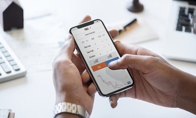 How to Invest In Stocks Safely