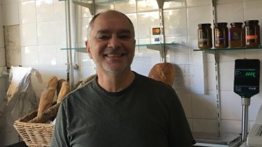 A Sydney school has started a new farmers market. Not everyone is happy about it – Sydney Morning Herald