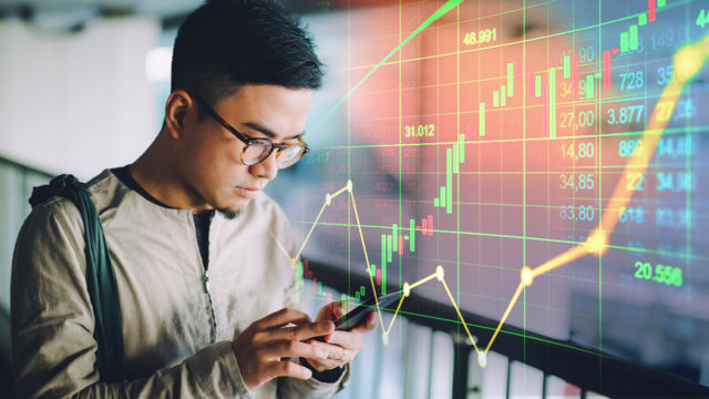 ‘Fortune favours the patient’: Investors offer sharemarket tips for beginners