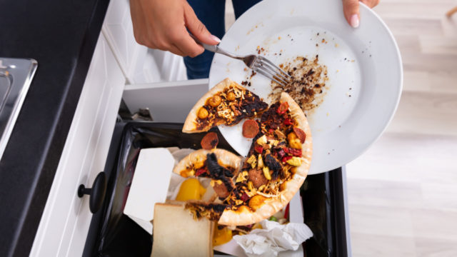 Lockdown food waste is costing households thousands of dollars. Here’s how to cut down