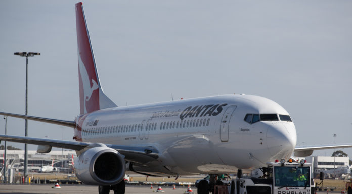 Qantas boss gets nearly $2m pay rise