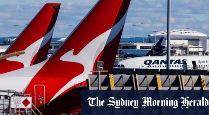 Qantas to extend Emirates deal for another five years
