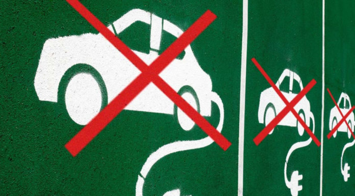 Net zero at risk: Just two in 10 motorists plan to buy electric vehicles