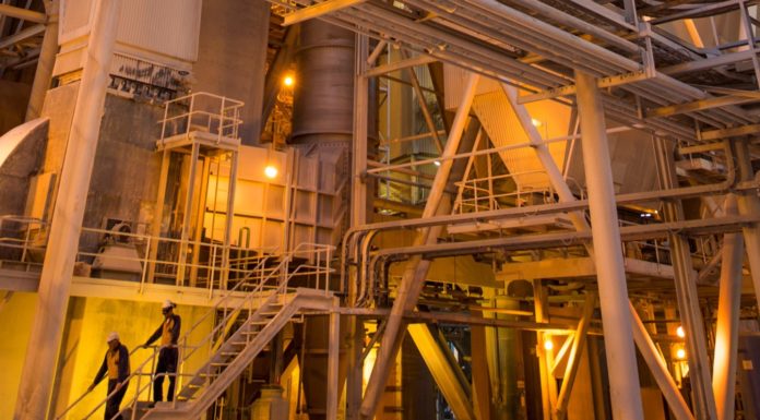 Alcoa continues with Cockburn Cement