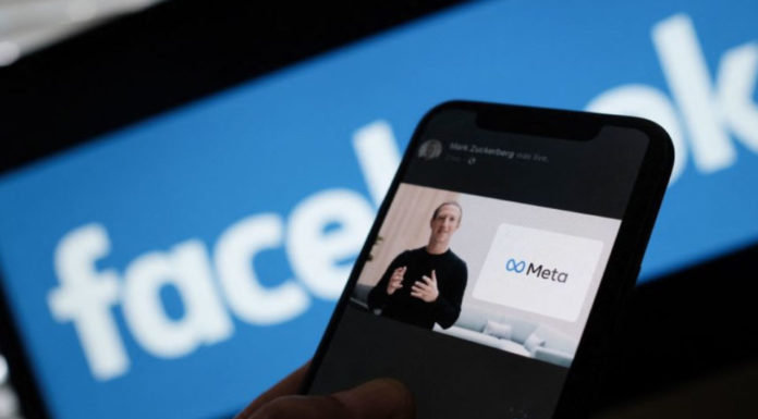 Billions wiped from Facebook value amid dire outlook