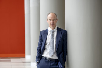 Magellan shares bounce despite broker jitters