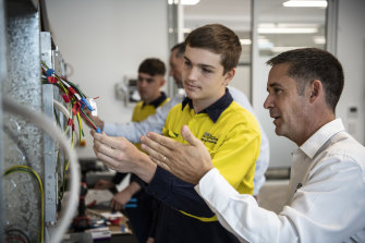 New apprentice incentives leave the job undone