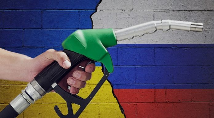 Petrol prices: Scott Morrison warned over fuel excise tax temptation